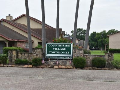 1806 Country Village Blvd, Humble, TX, 77338