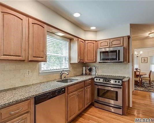 4th image of this home