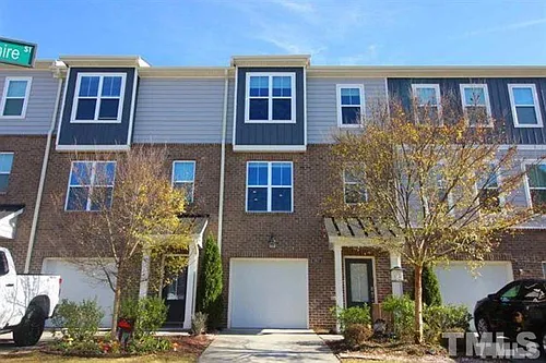 3907 Brokenshire St Photo 1