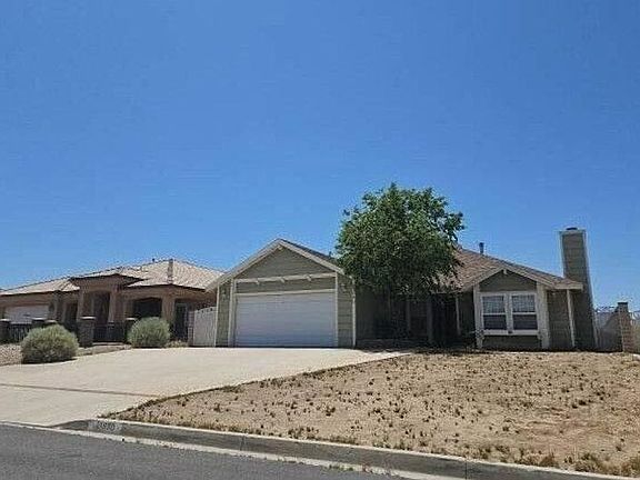 2nd image of 13890 Evergreen Ln