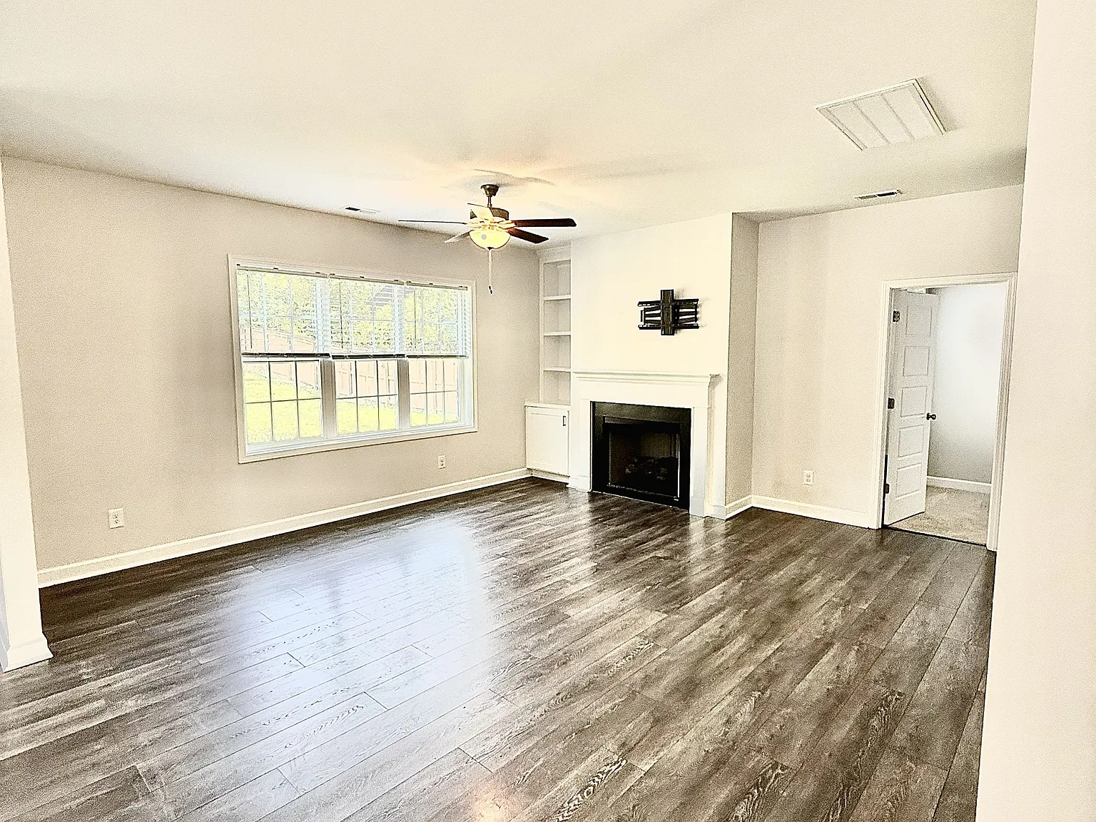 325 Whetstone Drive - 1 — Photo 2