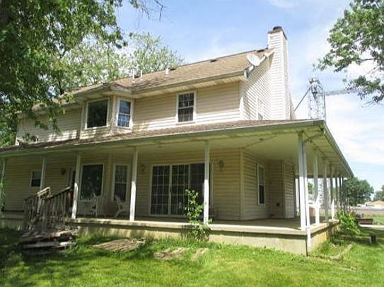 3rd image of 310 S West Ave