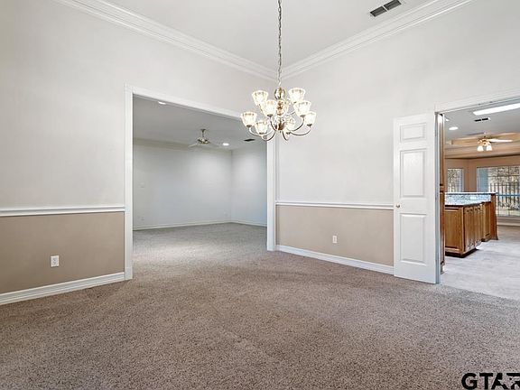 5th image of 4119 Lazy Creek Dr