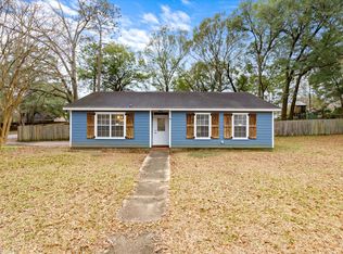 8721 Dutch Valley Ct, Mobile, AL 36695