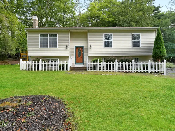 218 Arbutus Ln, Milford, PA 18337