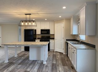 Barton II Plan, Wildflower Crossing, Albion, MI 49224