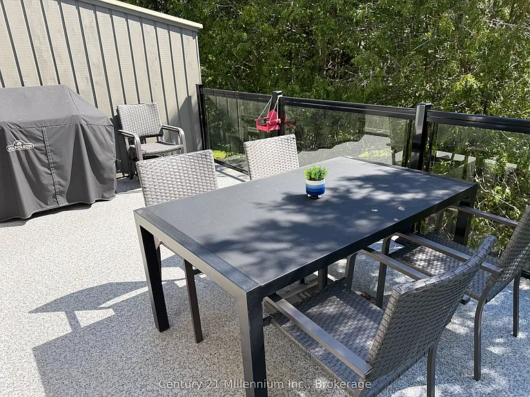 149 Fairway Cres #73 — Photo 9