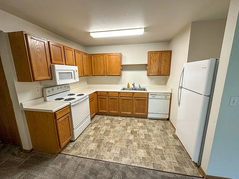 3426 Orion Dr — Photo 34