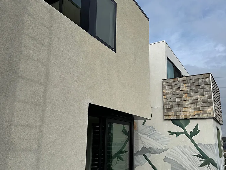 Exterior view / Entrance