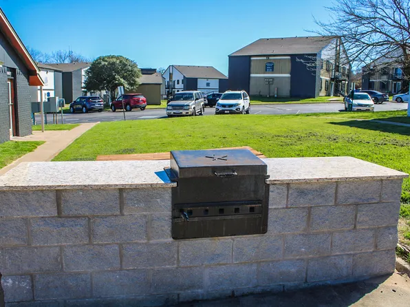 Saddle Ridge Apartments, 711 Santa Fe Dr #3-116, Weatherford, TX 76086