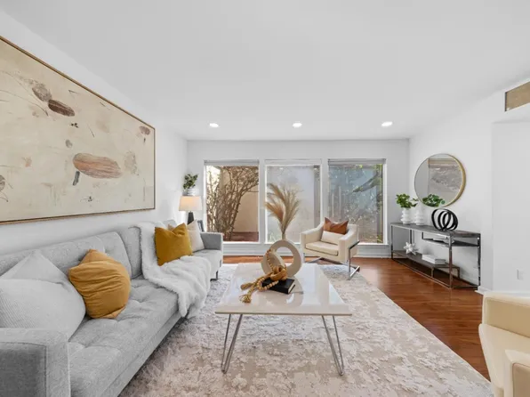 21989 McClellan Rd, Cupertino, CA 95014