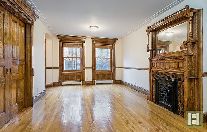 1st image of 893 Union St #1