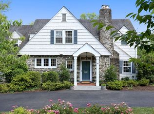 42 Hobart Ave, Short Hills, NJ 07078