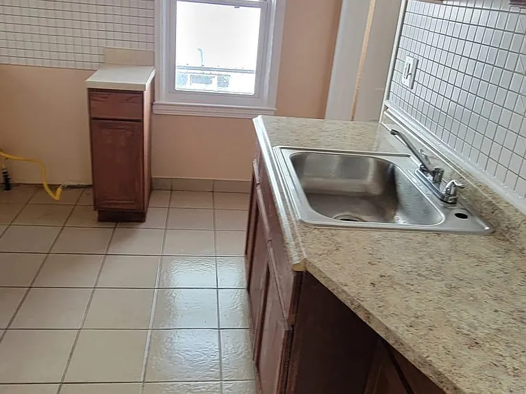 2720 Banner St — Photo 5