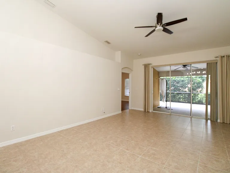 15077 Cortona Way — Photo 24