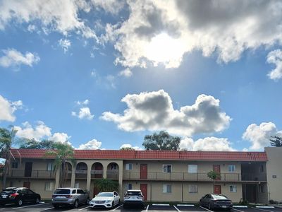6086 Forest Hill Boulevard #203, West Palm Beach, FL, 33415
