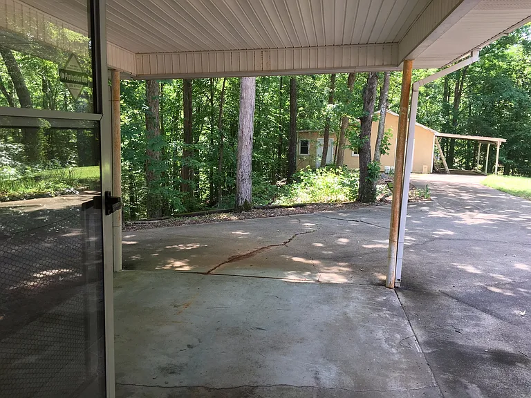 4084 Friendship Rd — Photo 25