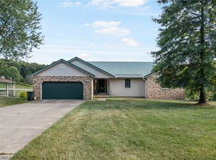 2309 Tabor Ridge Rd NE, New Philadelphia, OH 44663