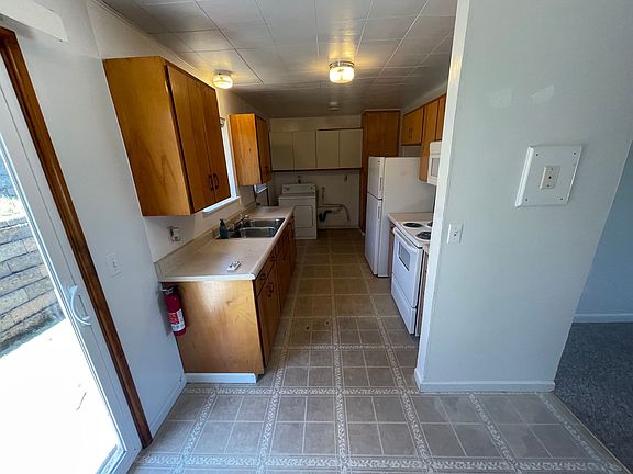 5th image of 707 Cedar St APT 2