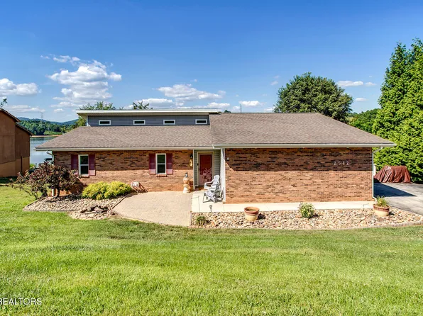 2582 Lakemont Cir, Morristown, TN 37814