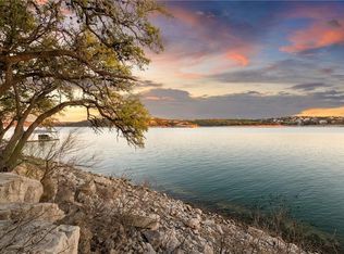 19556 Sandcastle Dr, Spicewood, TX 78669