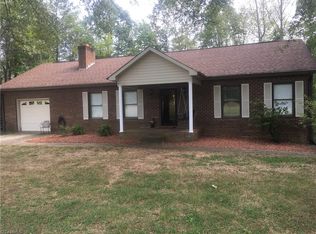 1045 Oak Hill Farm Rd, Germanton, NC 27019