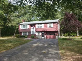 135 Newfield St, West Roxbury, MA 02132