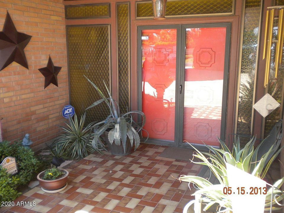 2nd image of 614 E Morgan Dr