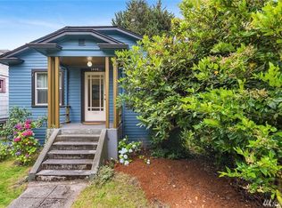 1009 NE 73rd St, Seattle, WA 98115