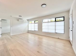 929 Hyperion Ave #3/4, Los Angeles, CA 90029