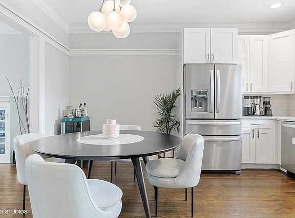 5th image of 5248 N Paulina St APT 2