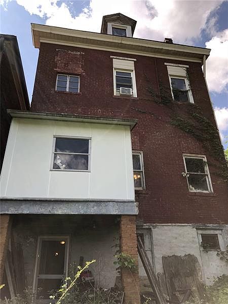 2nd image of 7299-7301 Butler St