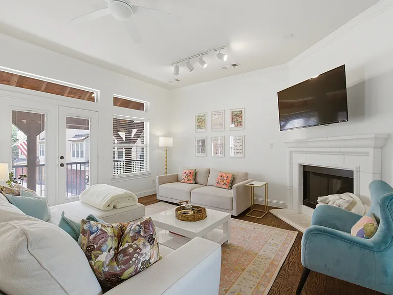 1715 Lewis Ct — Photo 8