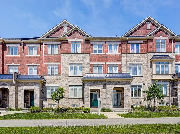 459 Dundas St E, Oakville, ON L6H 3P4