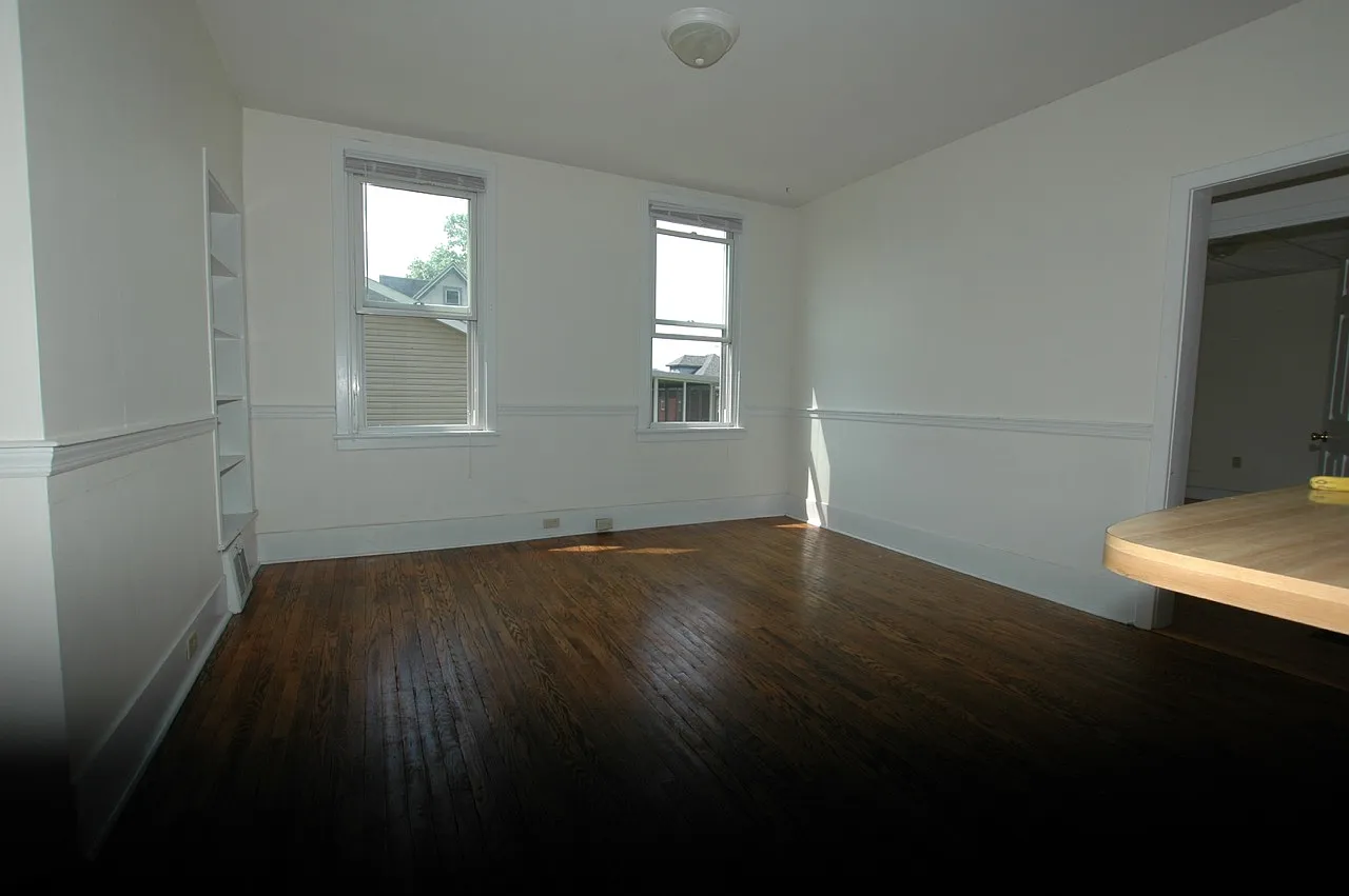 2 bed, 750 sqft, $950 — Photo 3