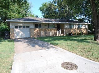 108 NE Wilshire Ave, Bartlesville, OK 74006