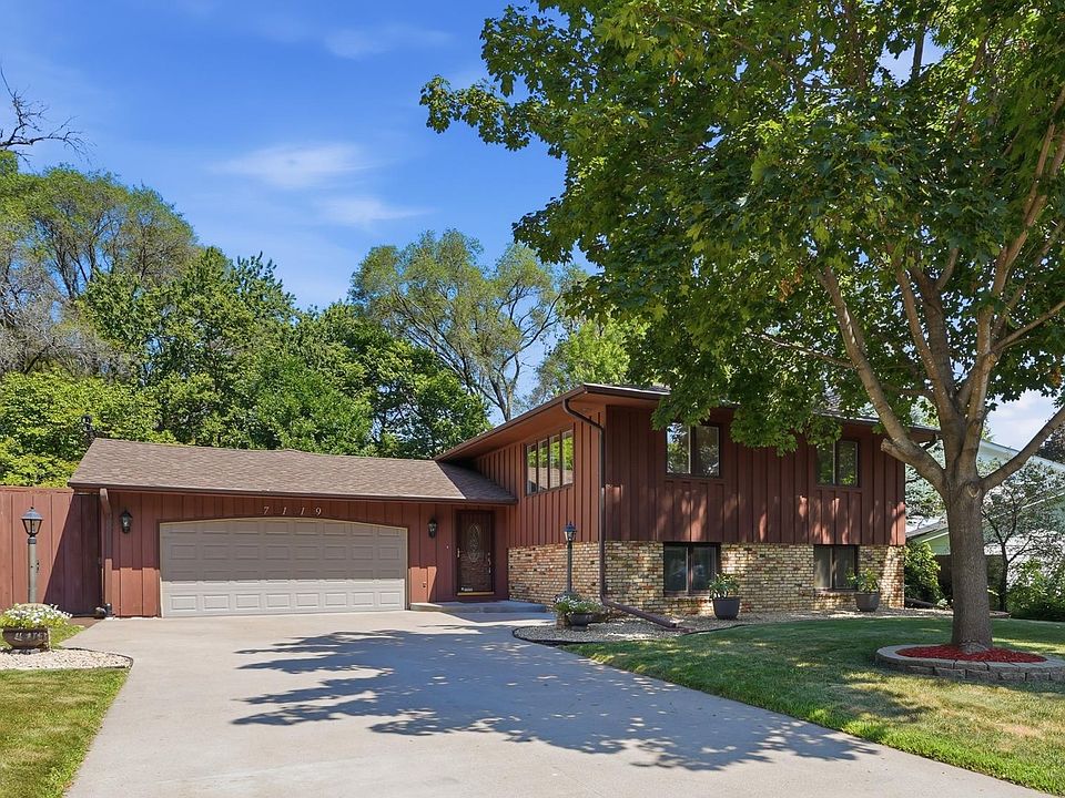 1st image of 7119 Willow Ln