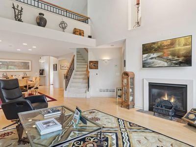 1565 Victoria Rd S, Mendota Heights, MN, 55118