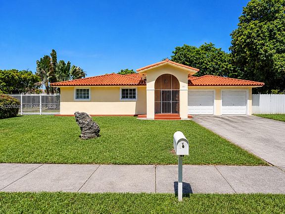 2nd image of 6450 SW 102nd Ave