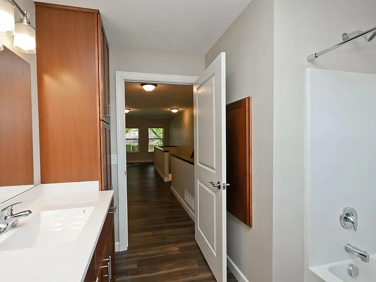 Large bathroom with tons of cabinet space