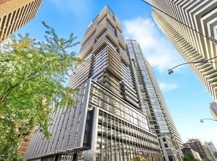 55 Charles St E #4509, Toronto, ON