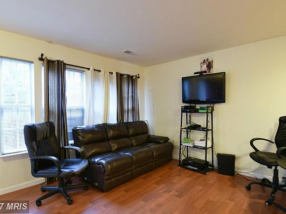 5th image of 8161 Cockburn Ct #162