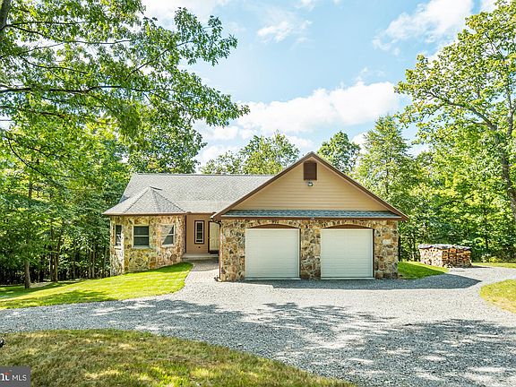 2nd image of 328 Sunny Meadows Ln