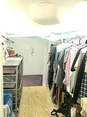 Rented by Manhattan Management LLC | media 18