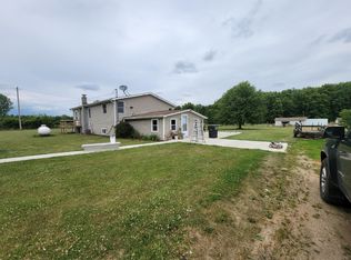 457 N Fremont Rd, Quincy, MI 49082