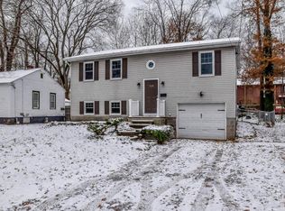 426 Garrett St, Kent, OH 44240