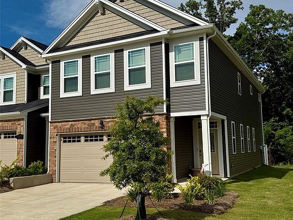 2nd image of 12301 Gambrell Dr