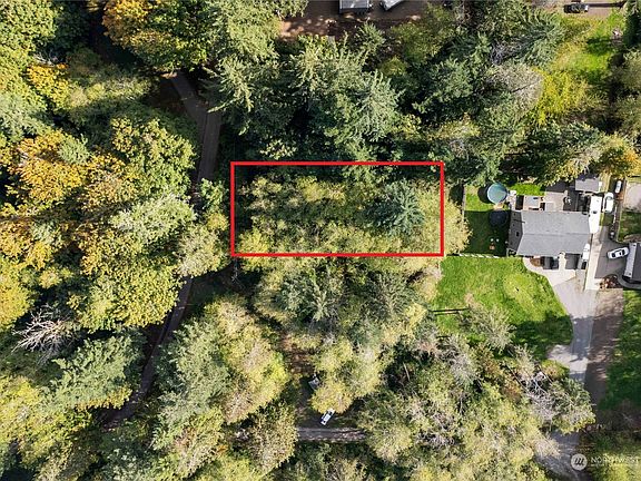 2nd image of 14906 90th Street NW