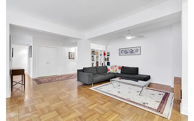 Sold by Douglas Elliman | media 26