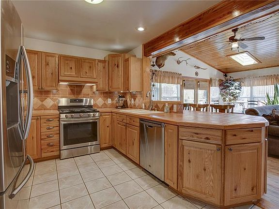 5th image of 2019 Clermont Ct